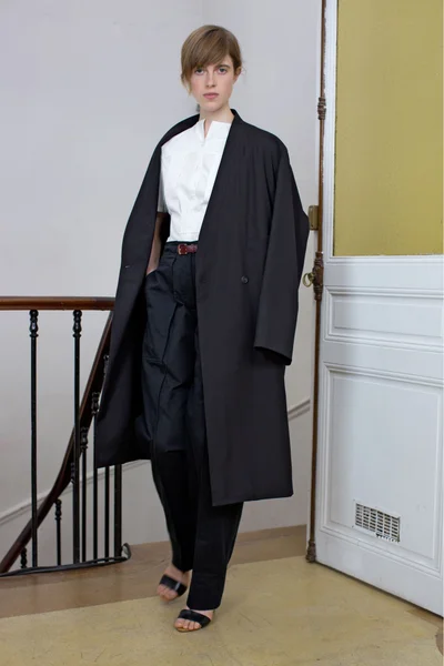 Look 27